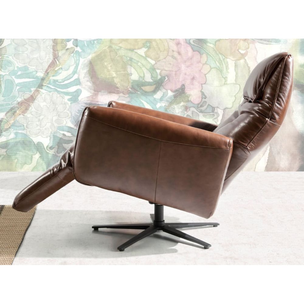Armchair Majestian II