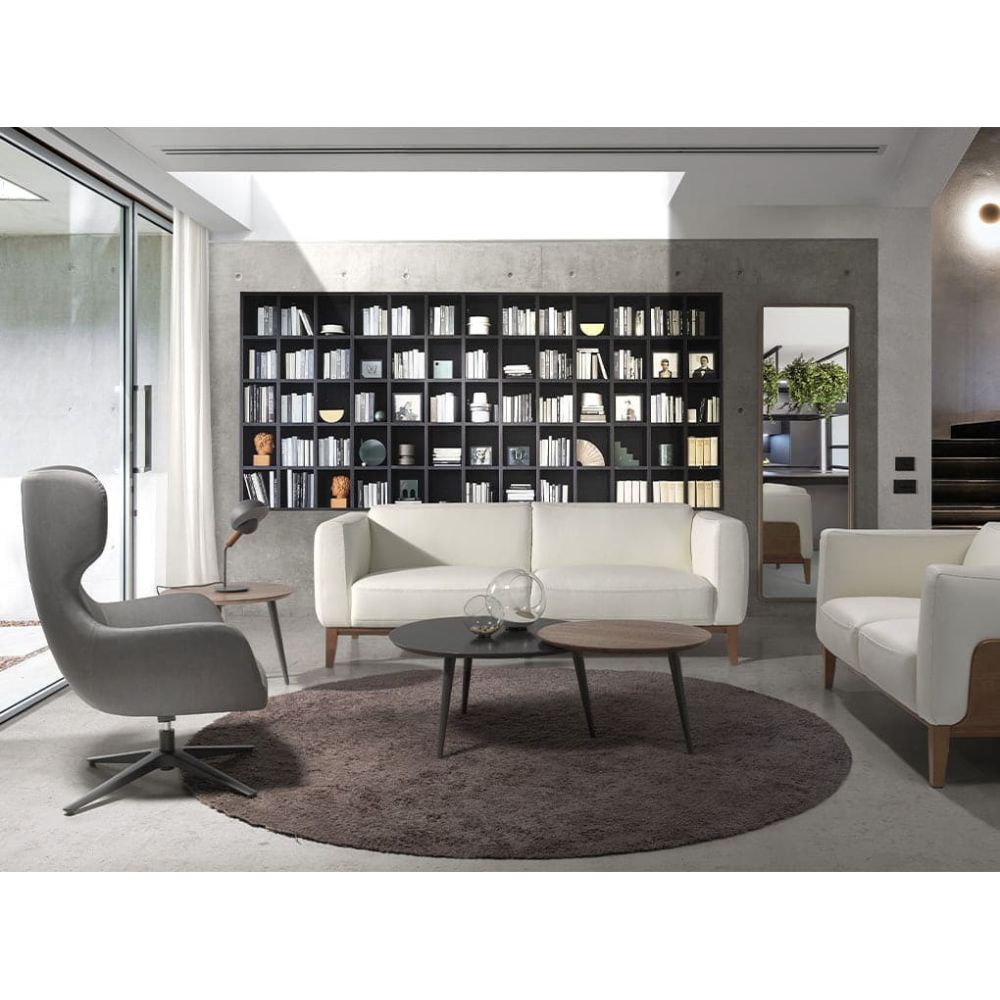 Armchair Gollia