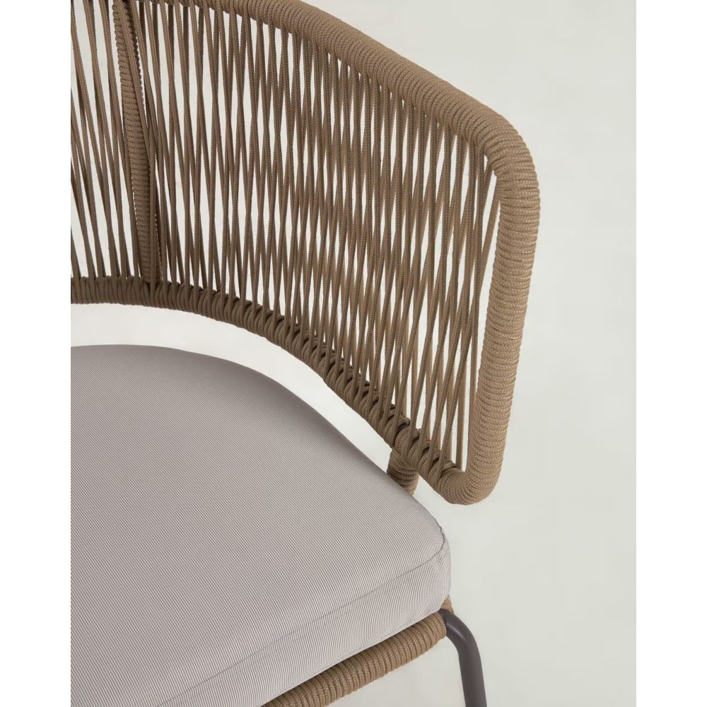 Armchair Nadi