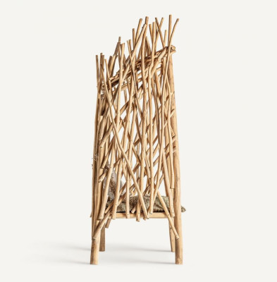 Armchair Neta