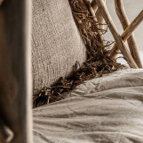 Armchair Neta