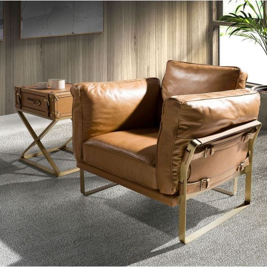 Armchair Lola