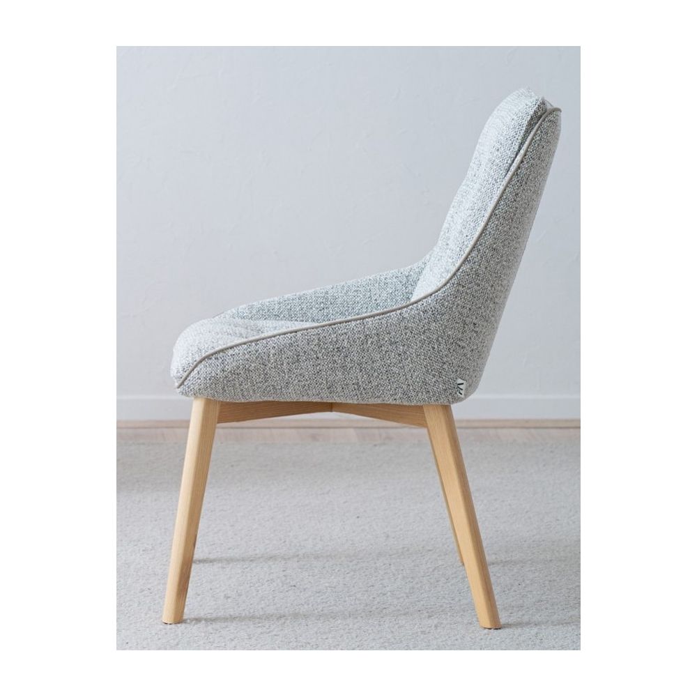 Chair Tonos