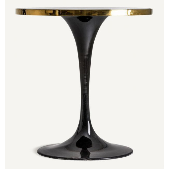 Bar table Than I