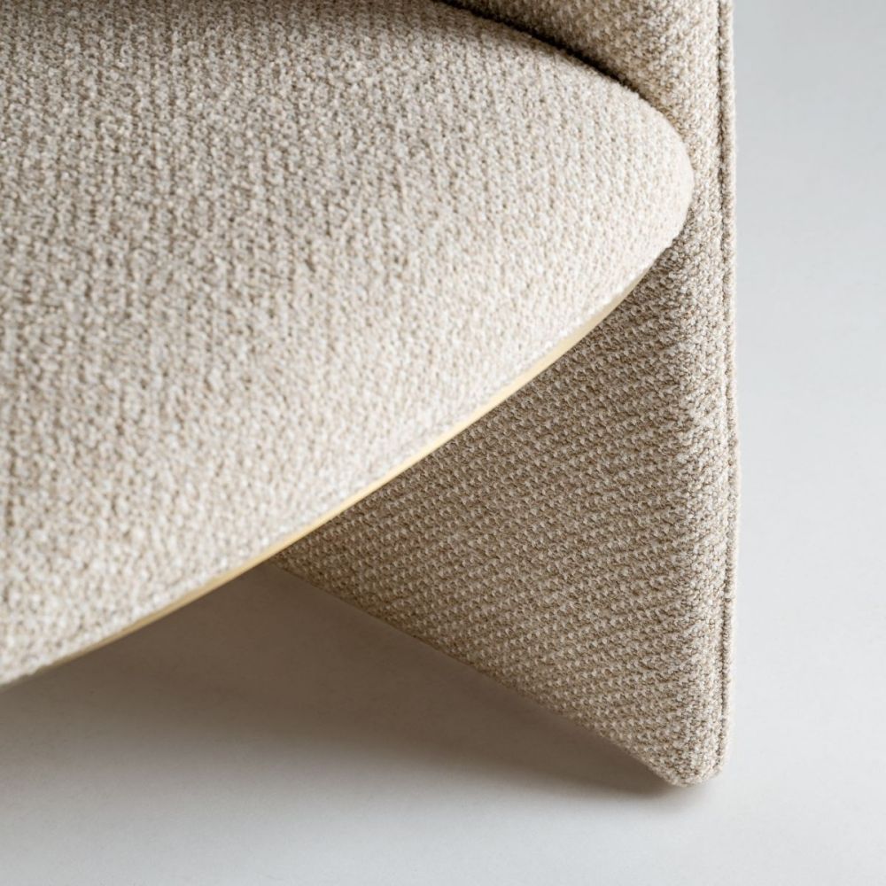 Armchair Mayn