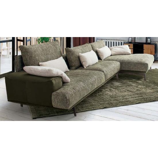 Sofa w/ chaiselong Suot