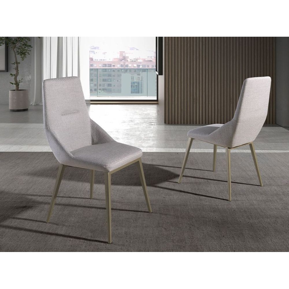 Chair Plucky