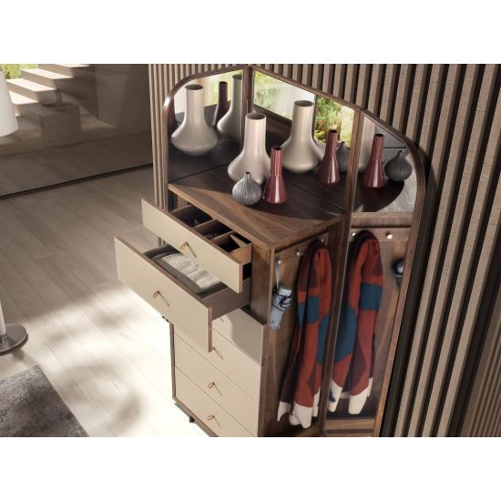 Tall Chest of Drawers Esple