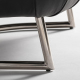 Armchair Alva