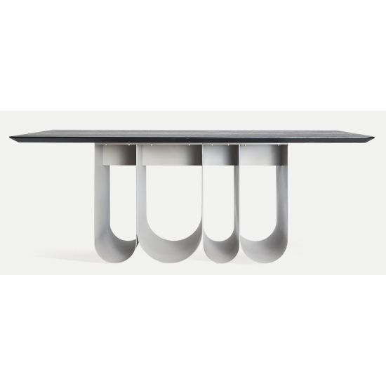 ARQA DINING TABLE
