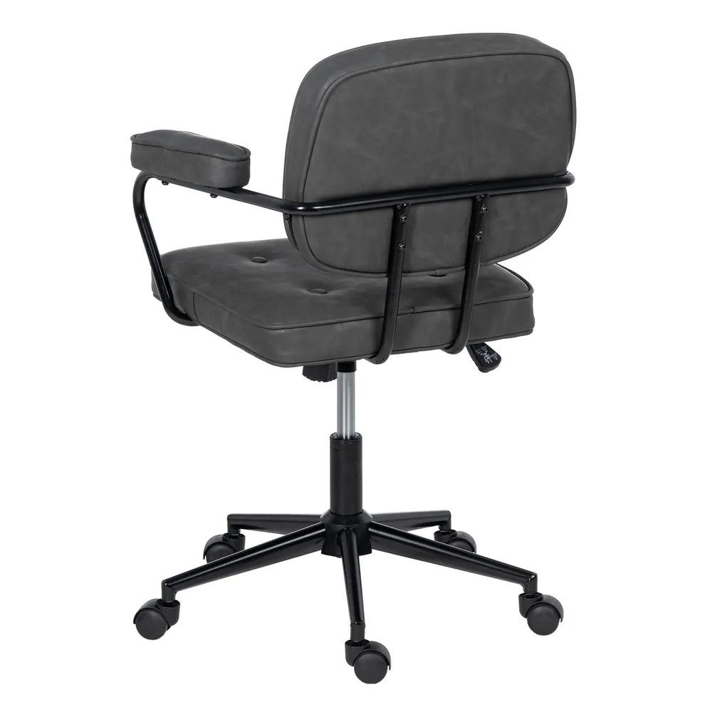 Chair Apikalia