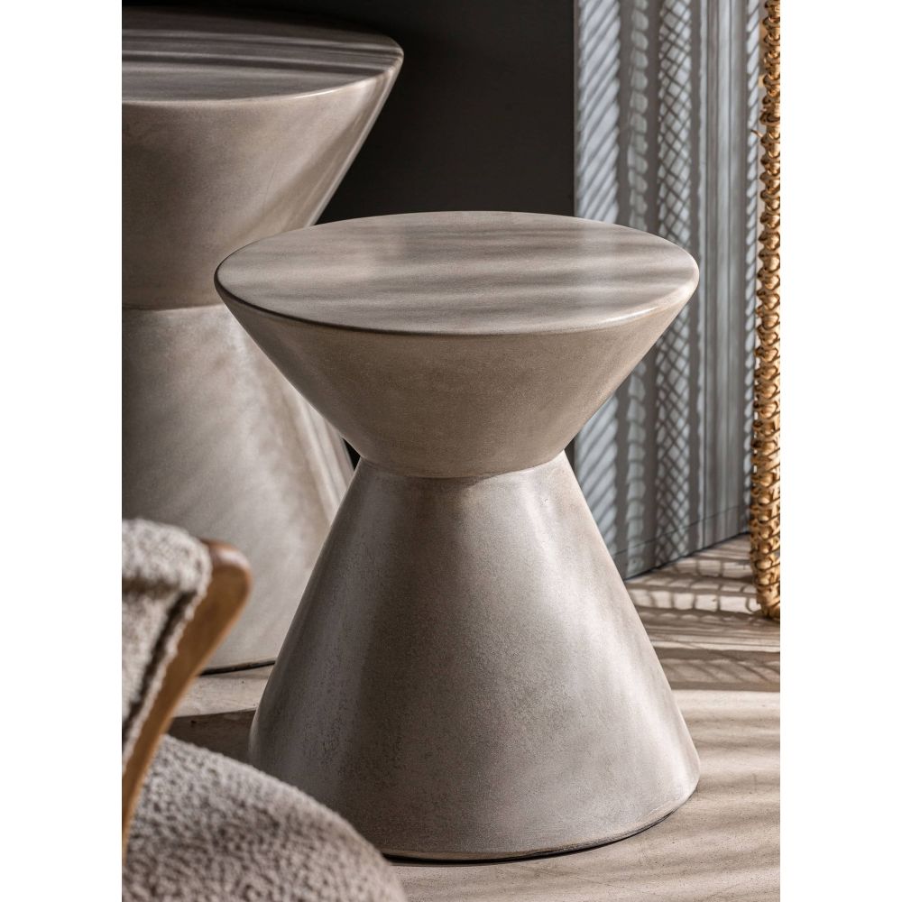 TELFS SIDE TABLE