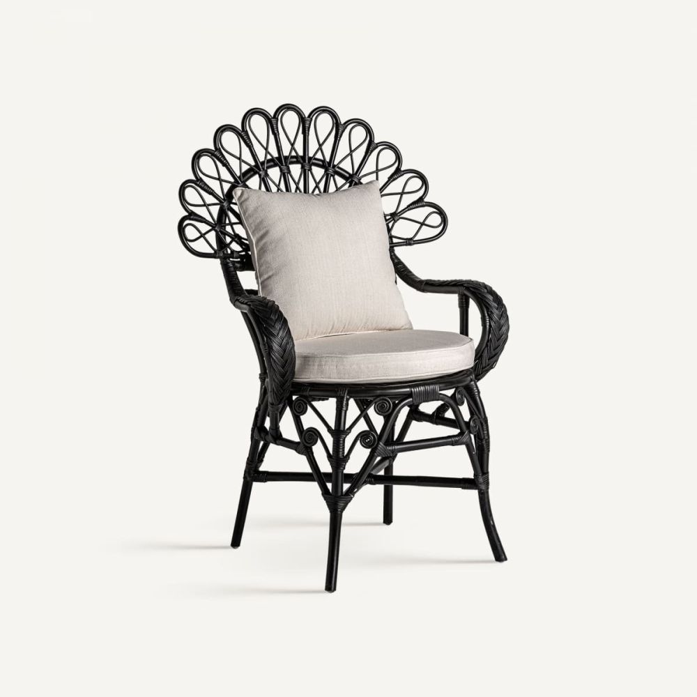 Armchair Nulvi