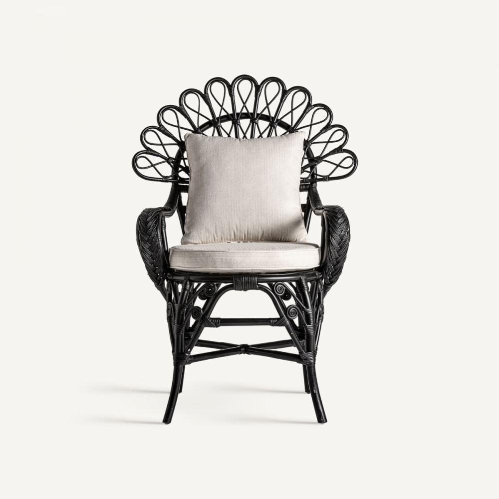 Armchair Nulvi
