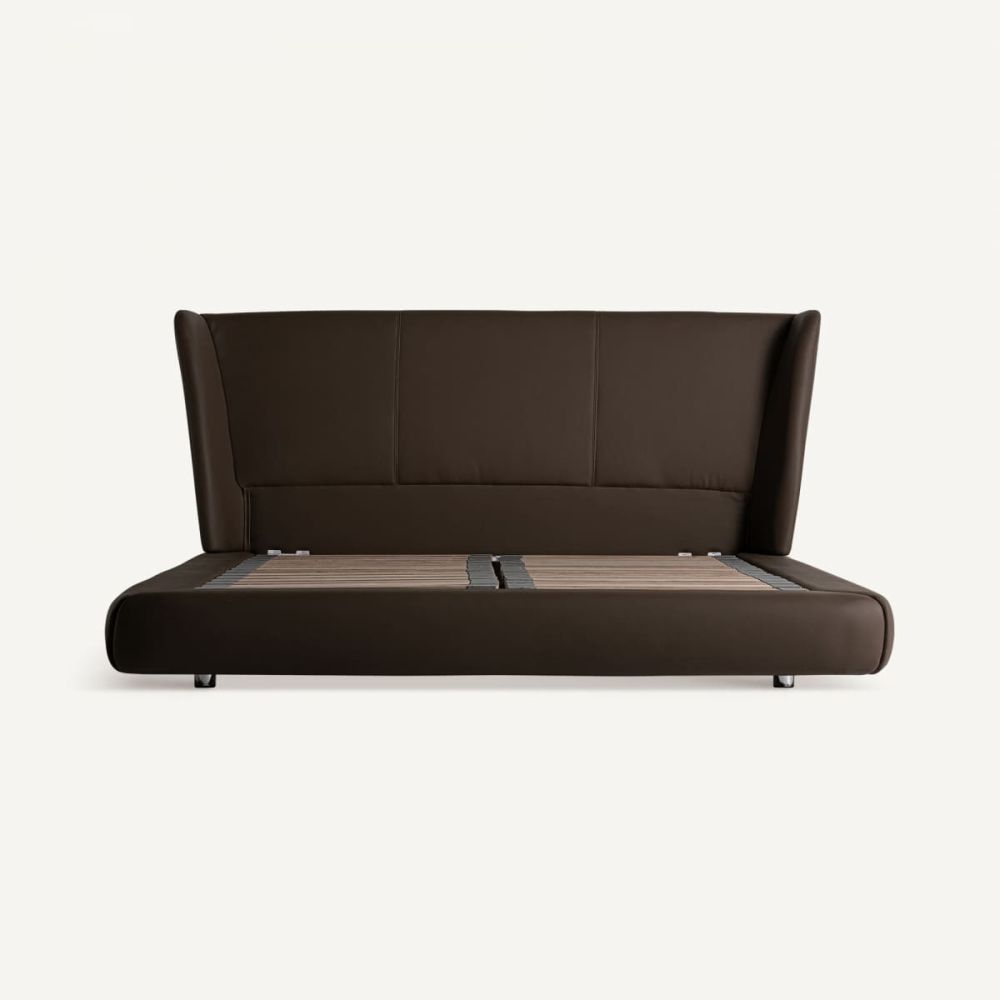 Cama Wane