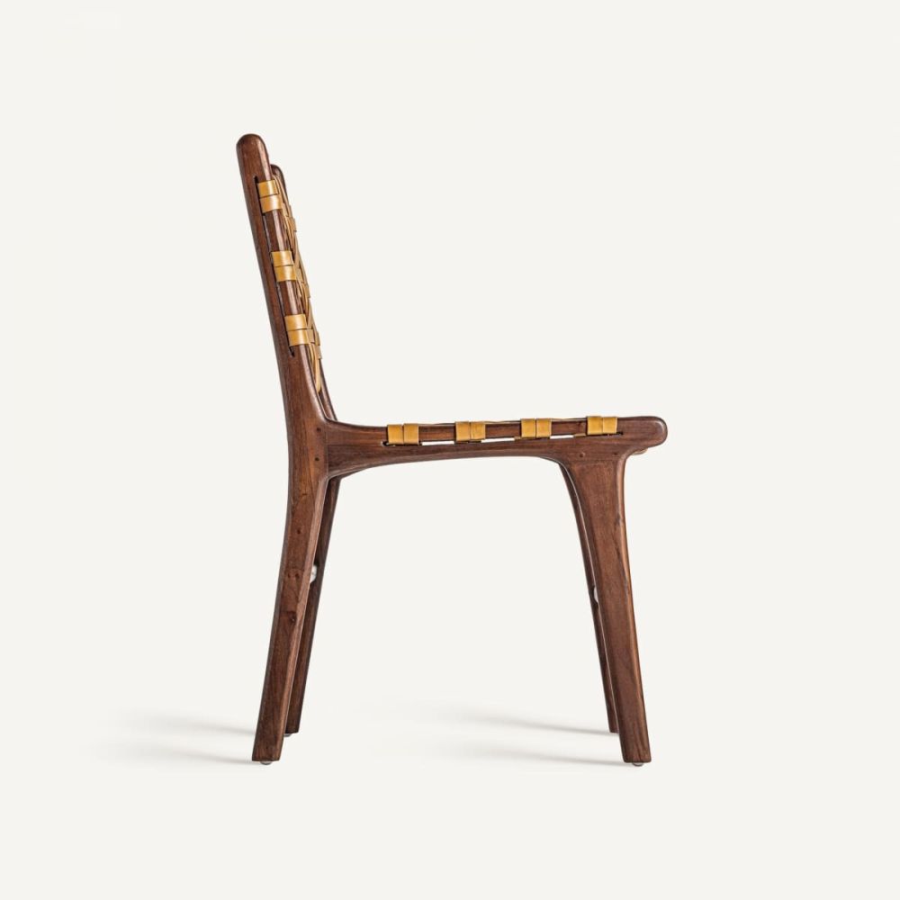 Chair Nyste